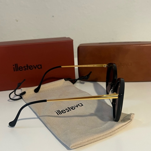 ILLESTEVA - Sunglasses in black frame with blue lens main image 6